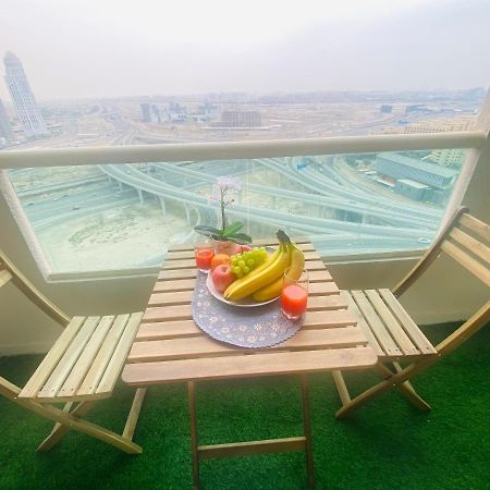 Manchester Regency - 2Br Apartment In Dubai Marina Екстер'єр фото