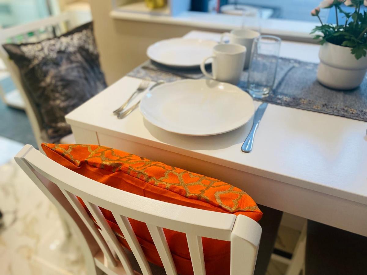 Manchester Regency - 2Br Apartment In Dubai Marina Екстер'єр фото